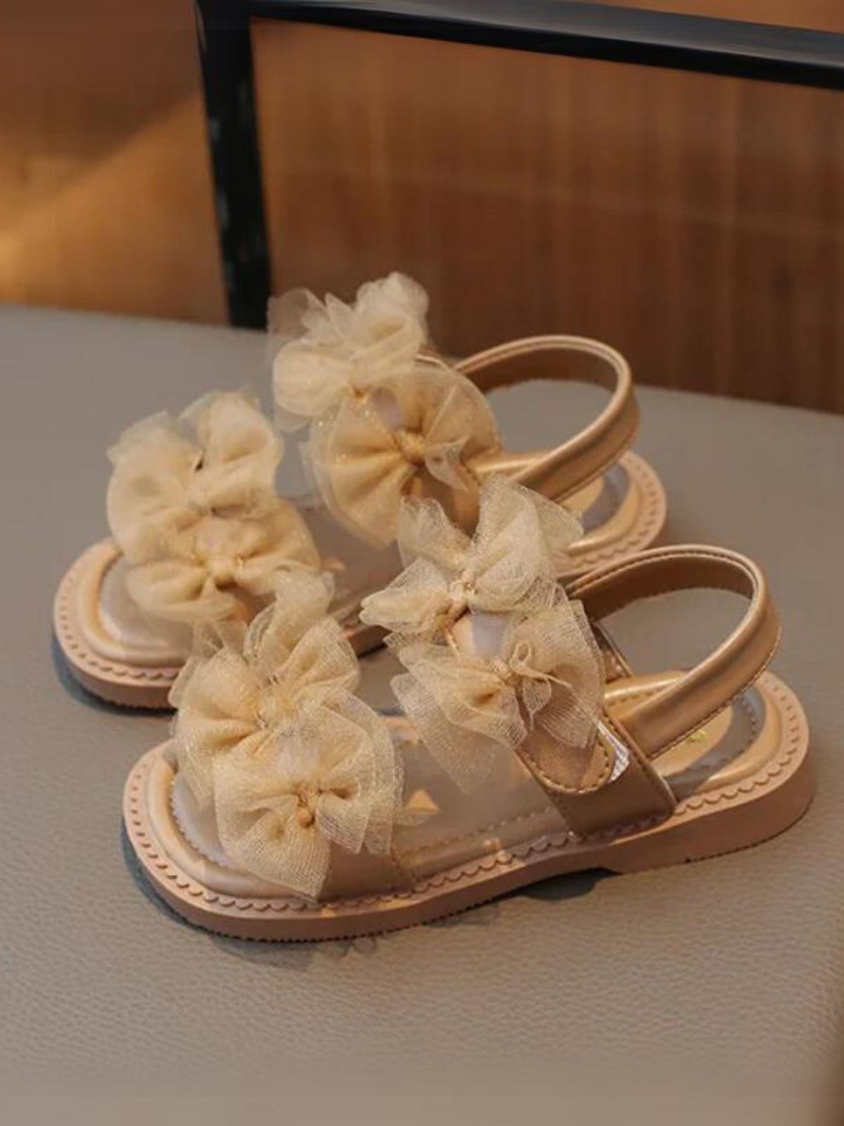 Summer Whispers Sandals with Delicate Floral Detail
