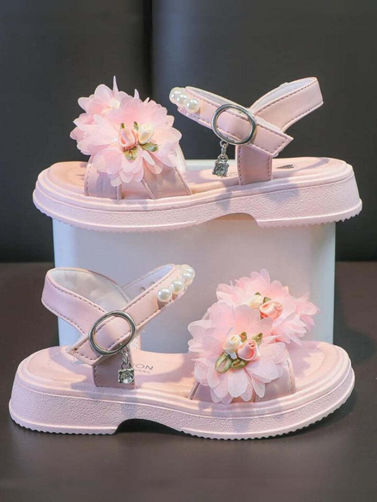 Charming Girls' Floral Sandals with Pearls