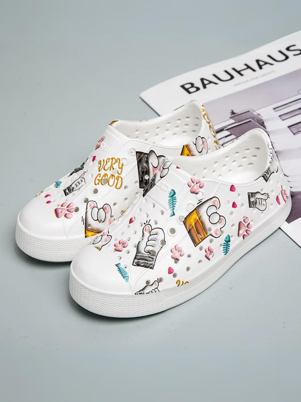 Girls Cartoon-Themed Shoes