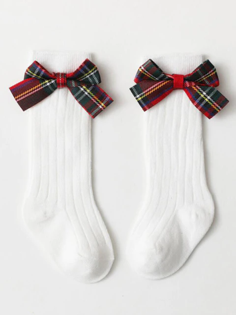 Girls Need a Little Bow Socks