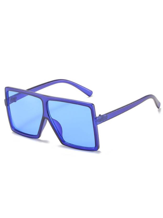 Girls Love Oversized Sunglasses