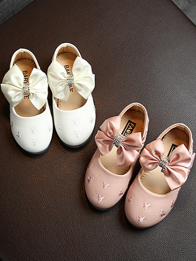 Girls A Touch of Magic Mouse Printed Bow Flats