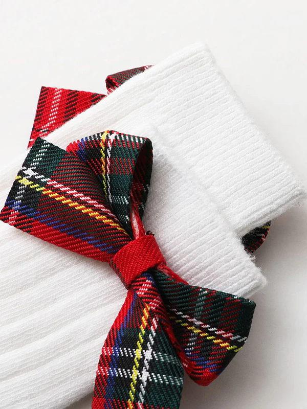 Girls Need a Little Bow Socks