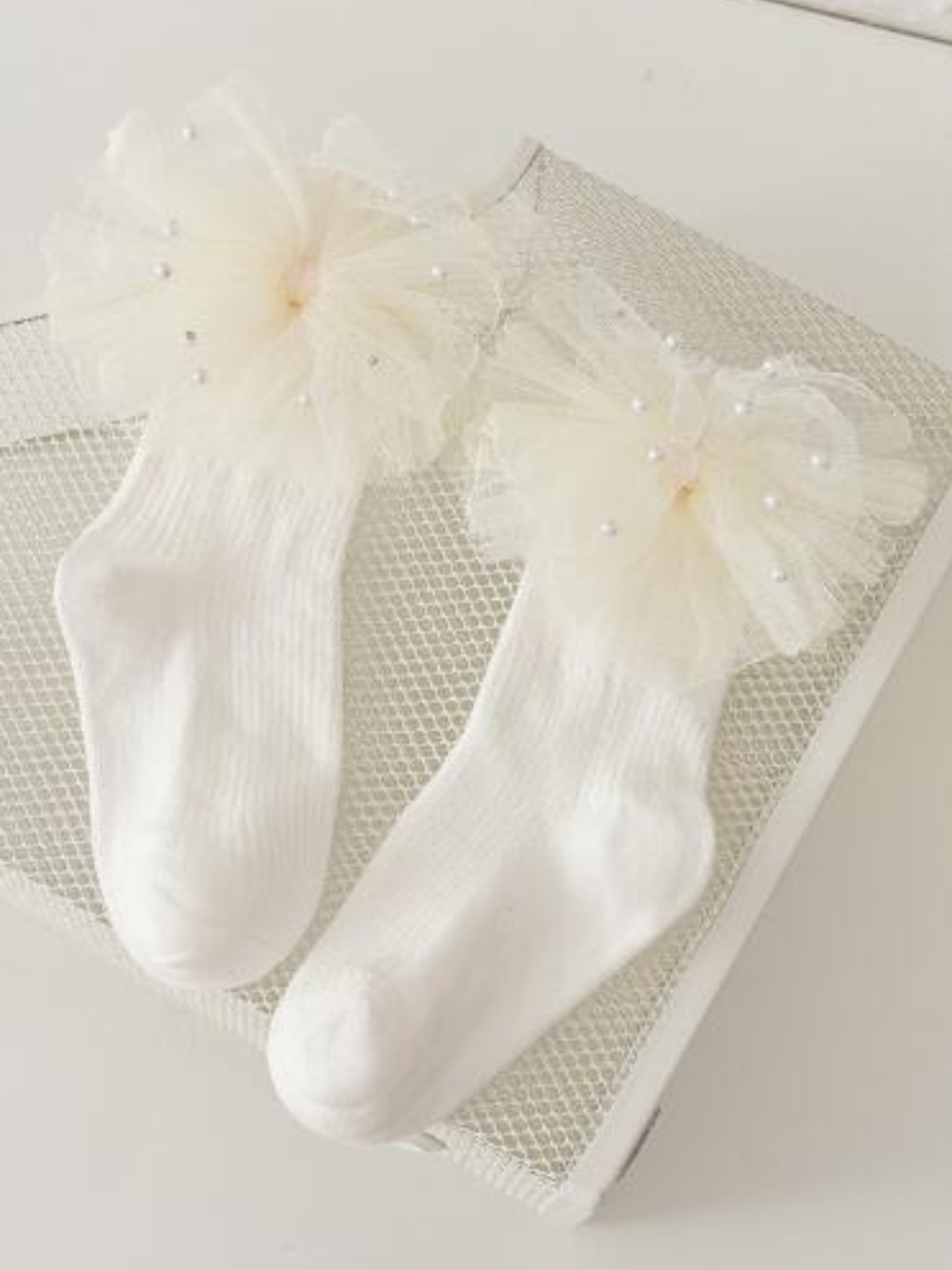 My Pearly Fashionista Socks With Bow