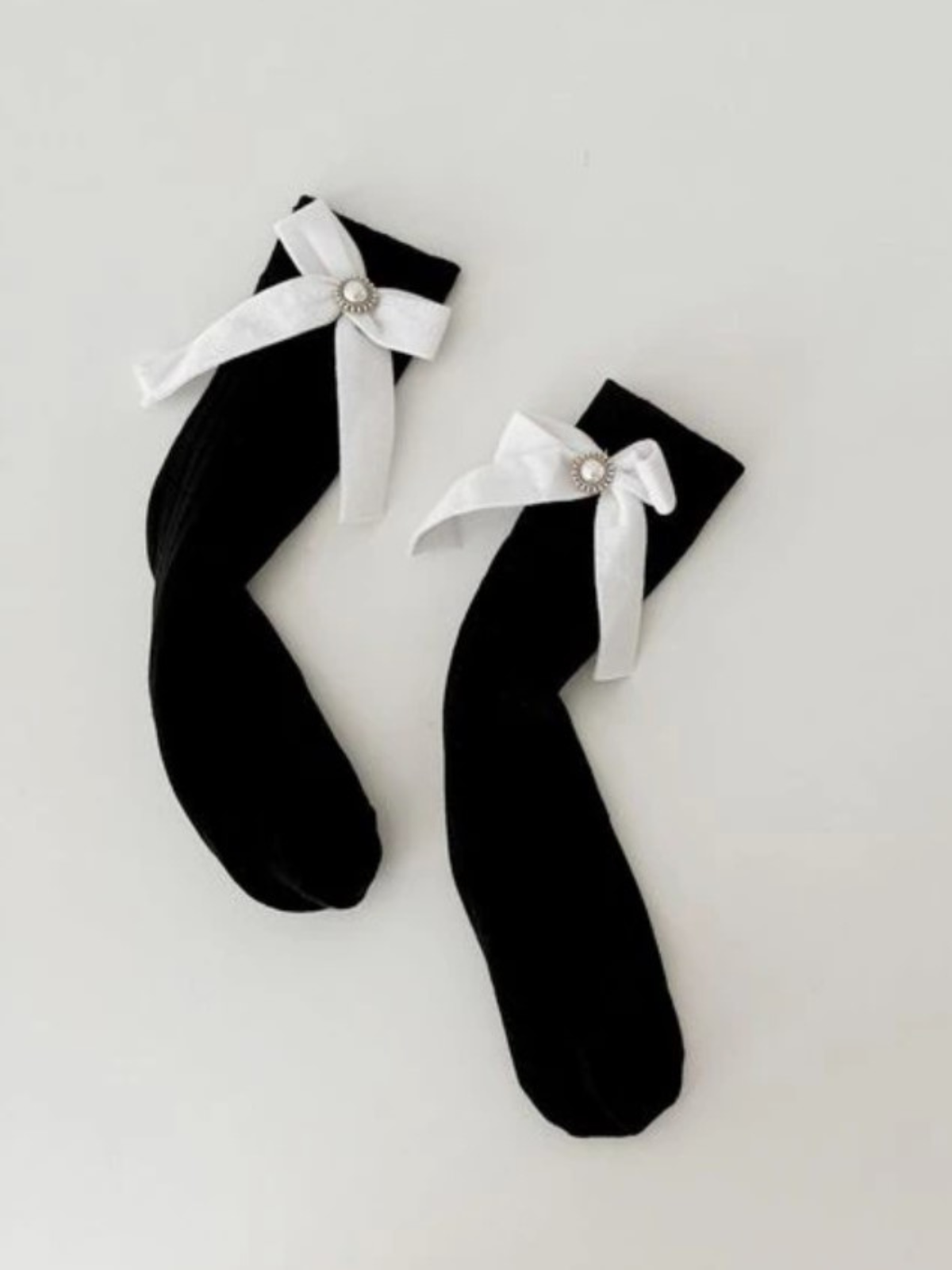 Classy Steps Pearl Bow Knee-High Socks