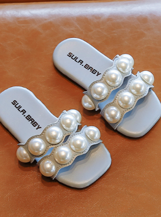 Girls Classic Pearl Slides By Liv and Mia