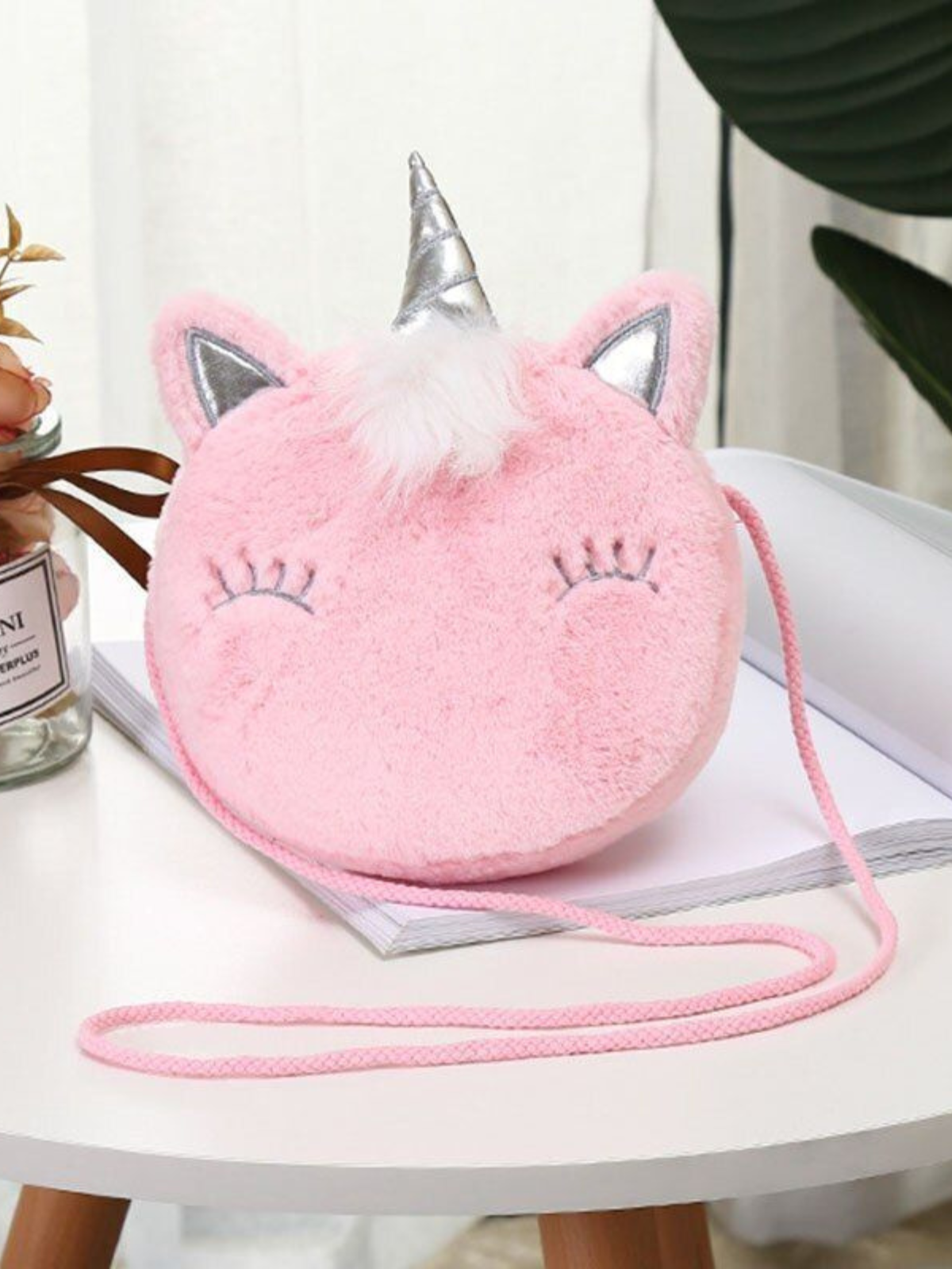 Cutiepie Stylista Fuzzy Unicorn Circle Bag