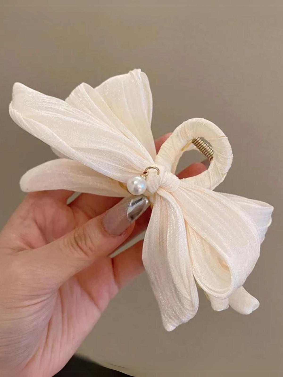 Mia Belle Girls Bow Claw Clip | Girls Accessories