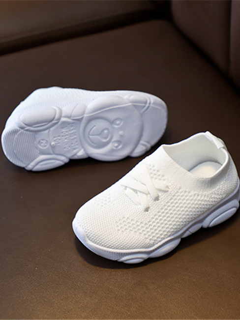 Girls Bear Bottom Antislip Casual Sneakers By Liv And Mia White